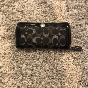 Black and silver sparkle coach wallet✨
